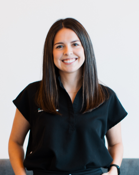 Headshot of Dr. Amanda Aparicio, airway dentist at The Airway Dentists